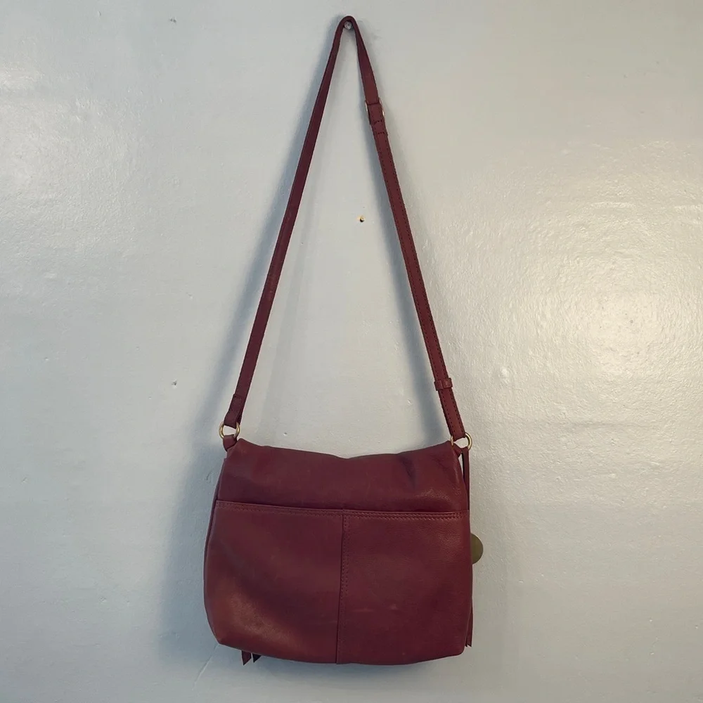 Margot Rob fold over Crossbody clutch